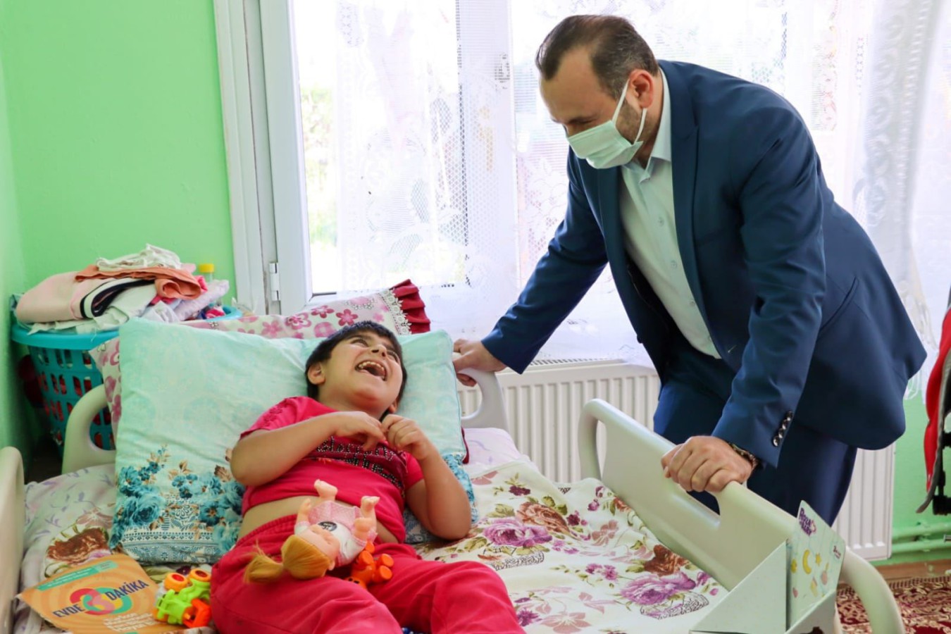 YALOVA BELEDİYESİ ENGELLİ BİREYLERİN YANINDA