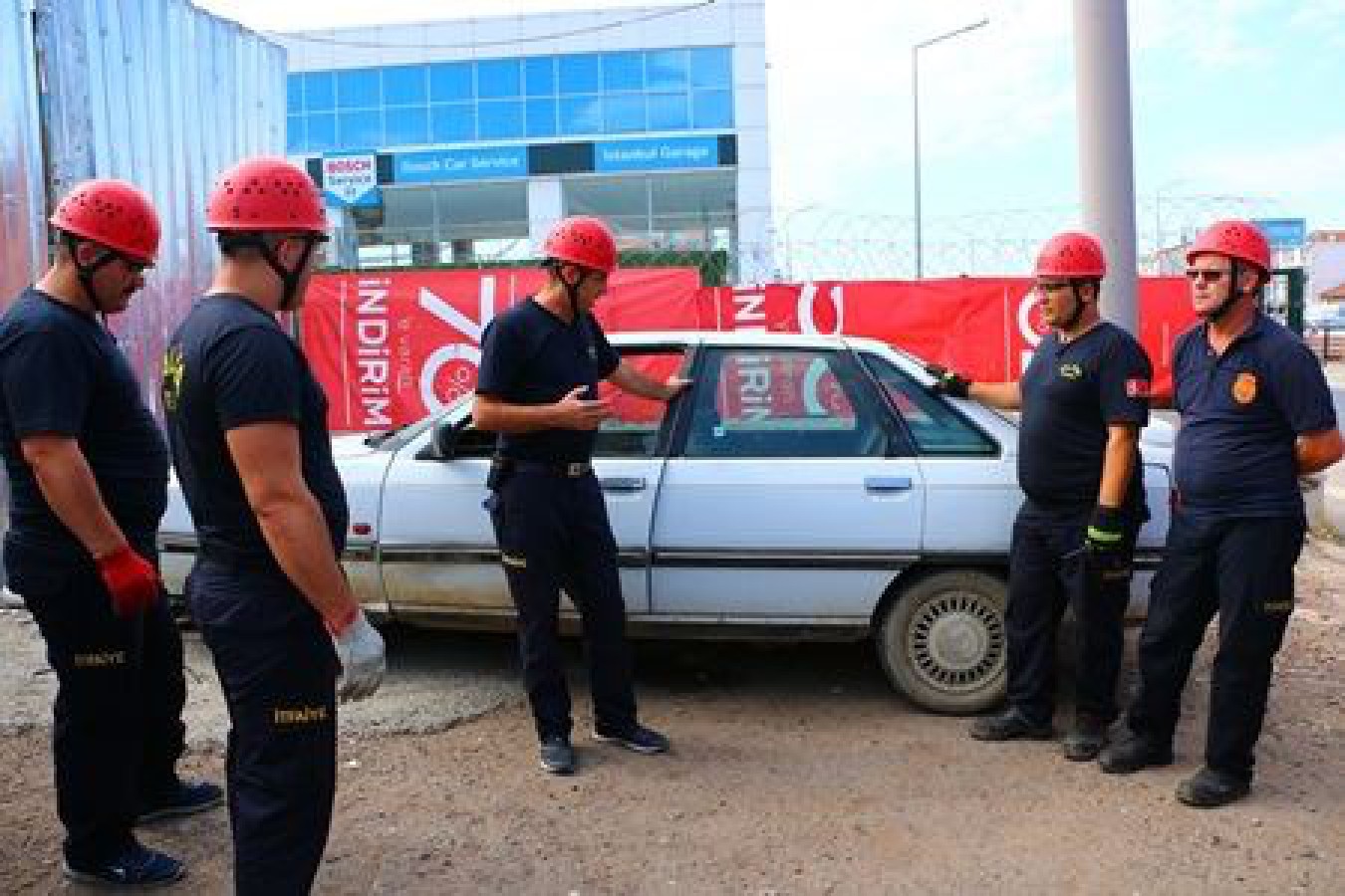 YALOVA BELEDİYESİ İTFAİYE PERSONELİNE UYGULAMALI EĞİTİM