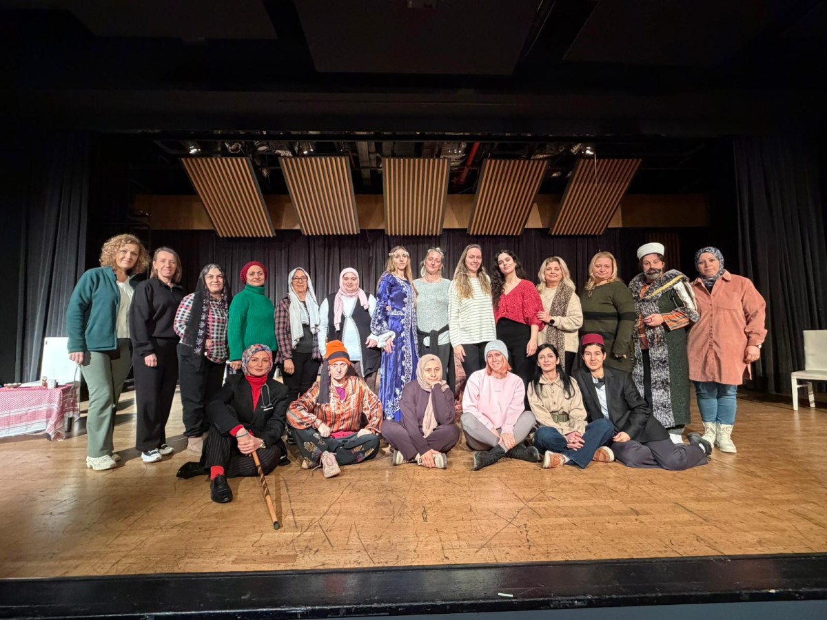 YALOVA BELEDİYESİ KADIN TİYATRO TOPLULUĞU “7 KOCALI HÜRMÜZ” İÇİN HAZIR