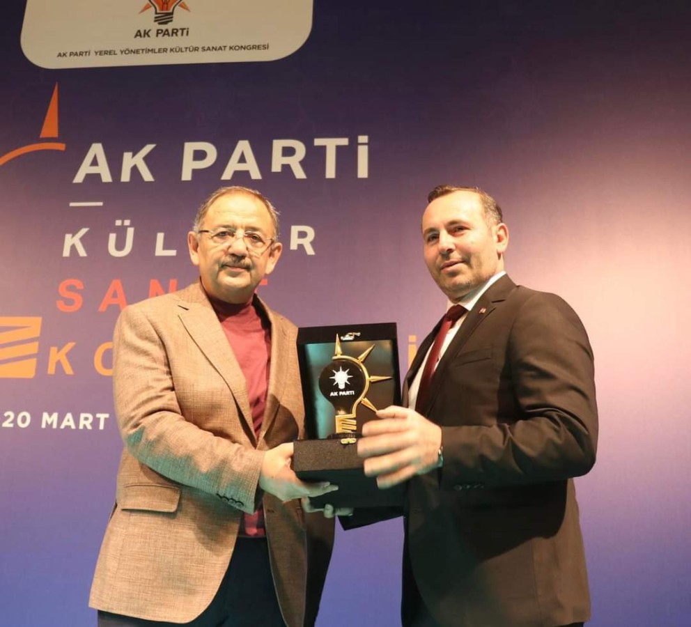 YALOVA BELEDİYESİ ‘KÜLTÜR ENDÜSTRİSİNE KATKI’ ÖDÜLÜNE LAYIK GÖRÜLDÜ