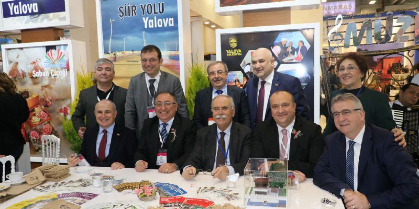YALOVA BELEDİYESİ STANDI YOĞUN İLGİ GÖRÜYOR