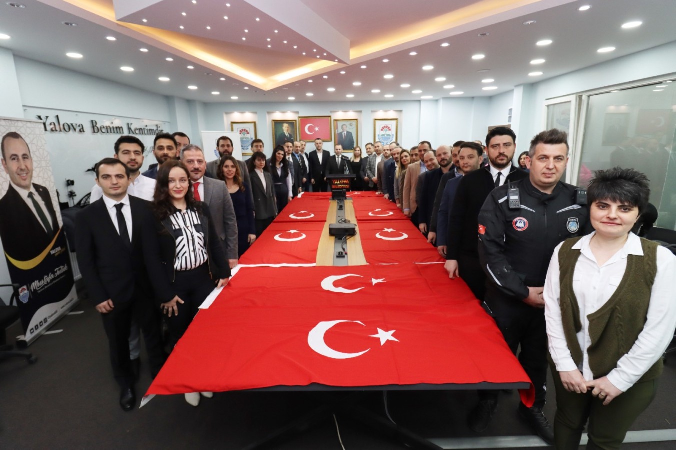 YALOVA BELEDİYESİ’NDE YENİ MEMURLAR YEMİN ETTİ