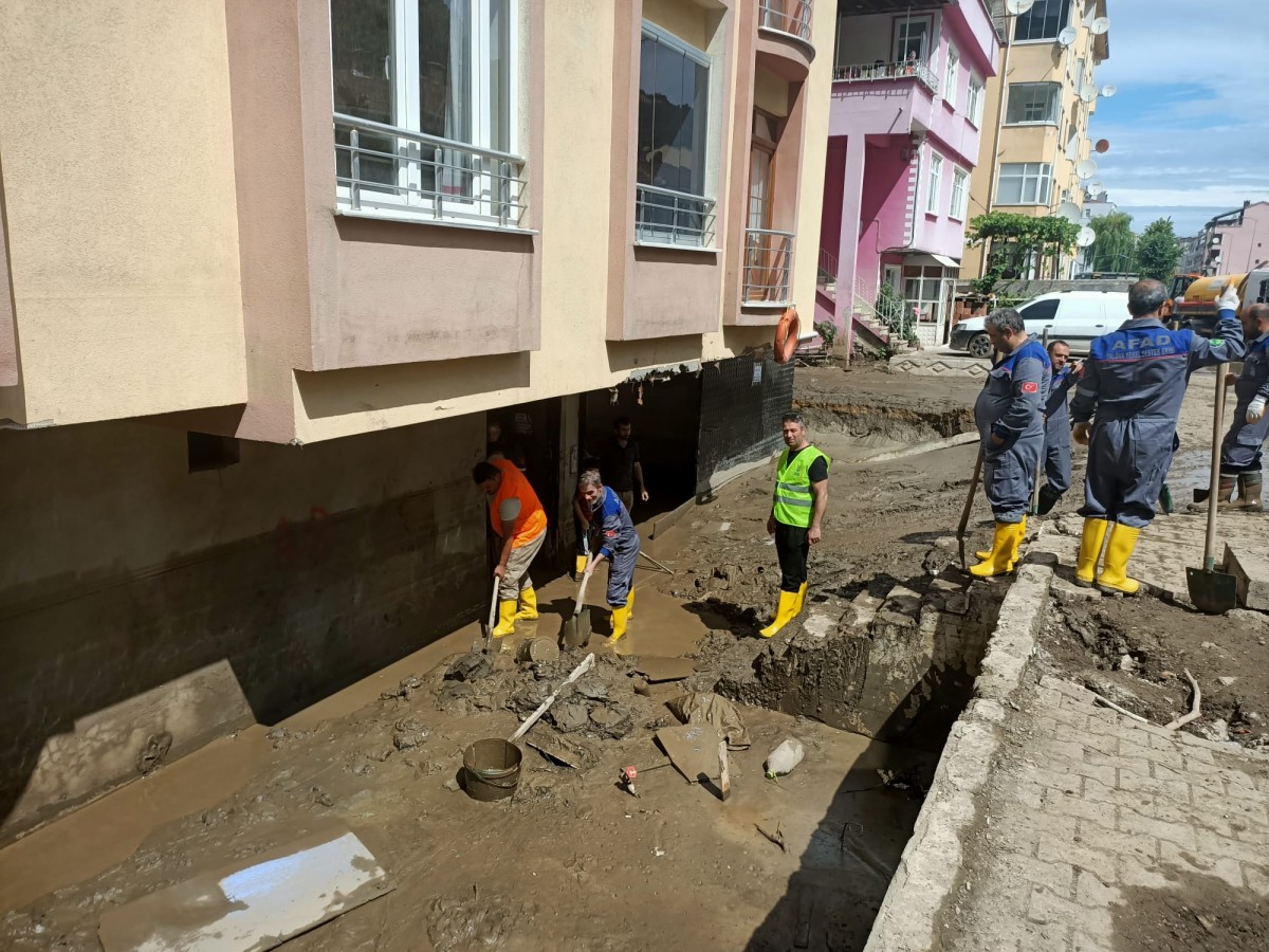 YALOVA BELEDİYESİ’NDEN KASTAMONU’YA DESTEK