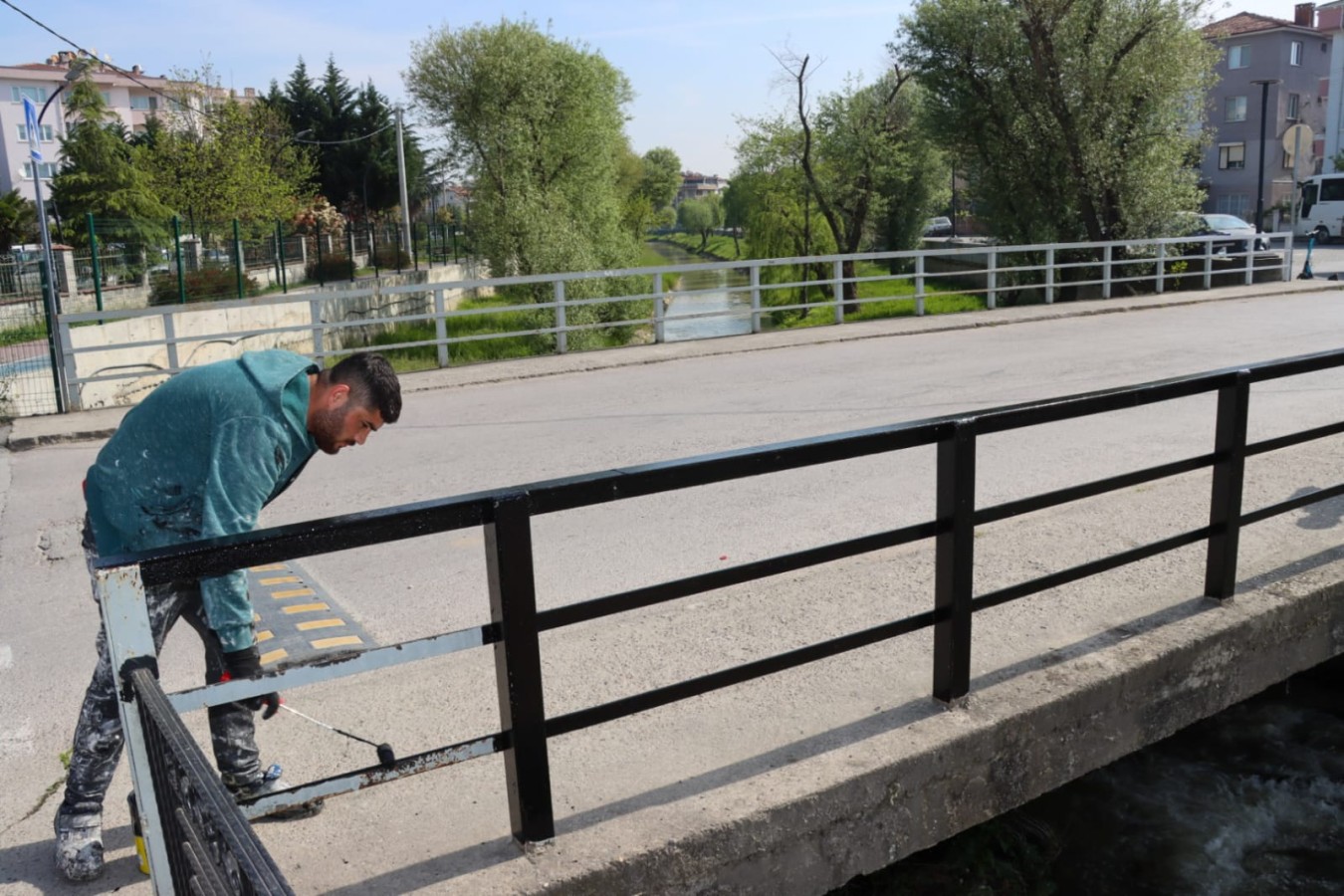 YALOVA BELEDİYESİ’NDEN ŞEHRE ESTETİK DOKUNUŞ