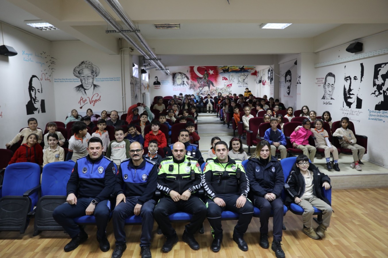 YALOVA ZABITASI’NDAN OKULLARDA BİLİNÇLİ TÜKETİCİ EĞİTİMİ