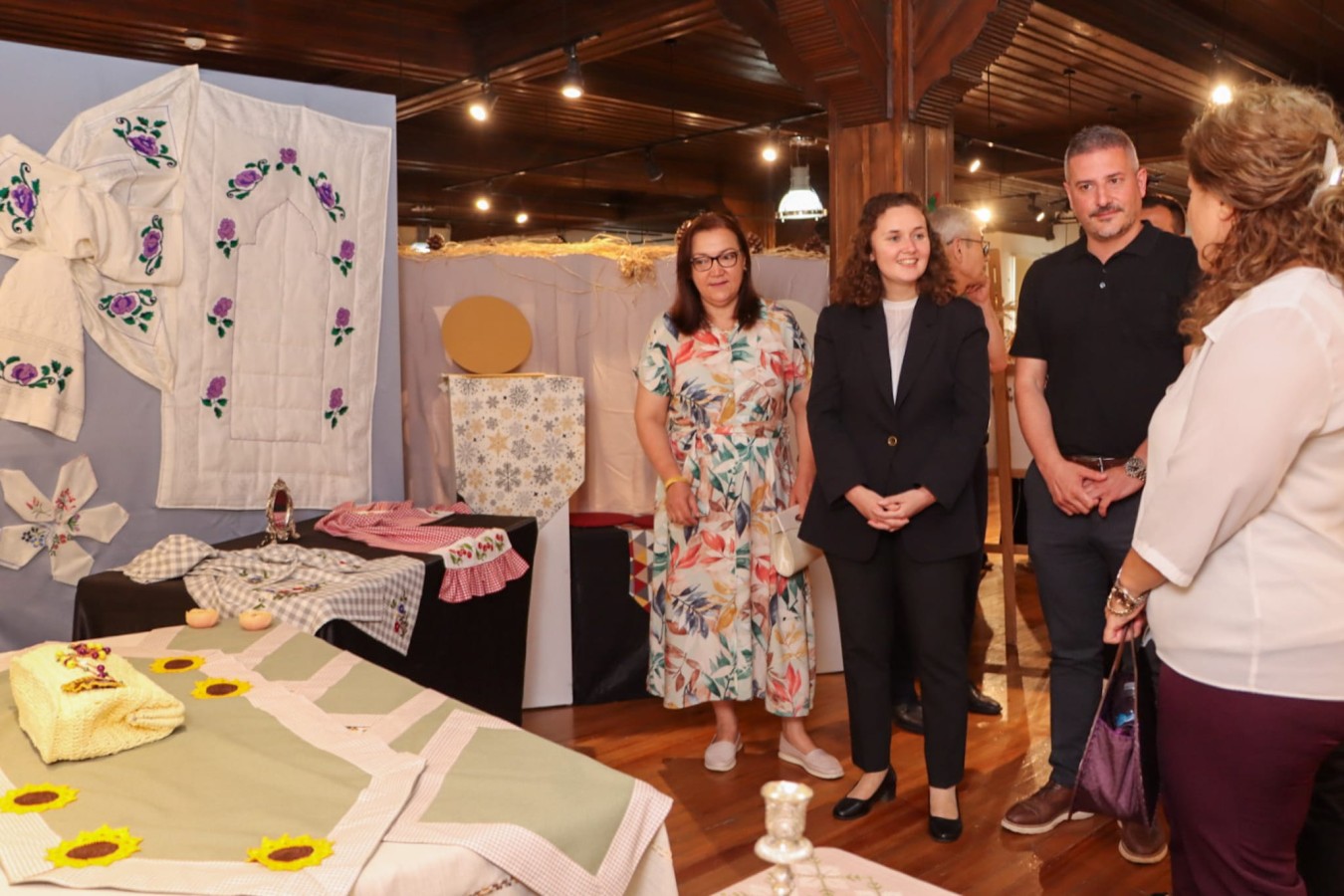 YASMEK KURSİYERLERİNİN EL SANATLARI SERGİSİ AÇILDI