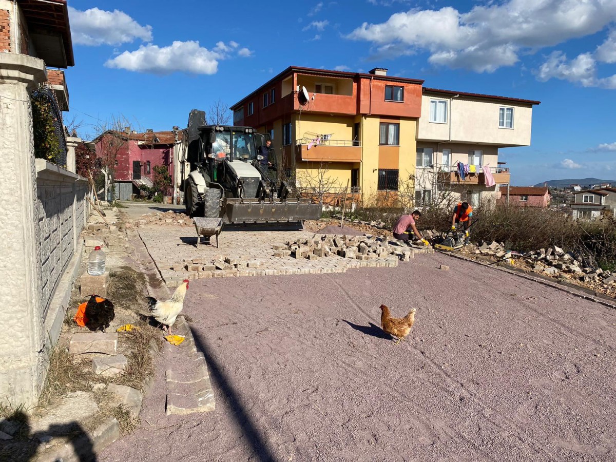 YENİ BURSA YOLU 5.SOKAK DA ÇALIŞMALAR BAŞLADI