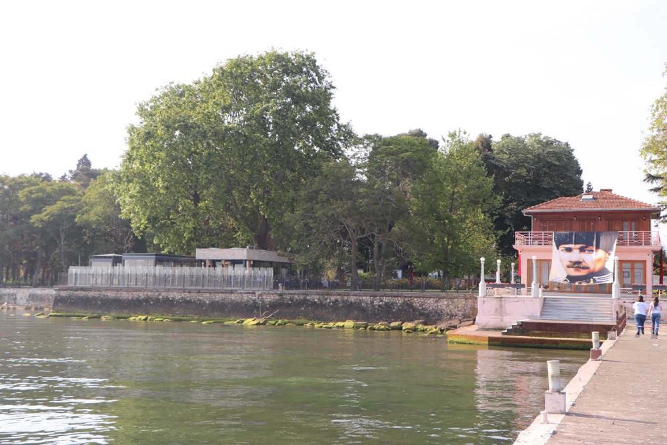 YÜRÜYEN KÖŞK ARİFE VE BAYRAMIN 1. GÜNÜ KAPALI