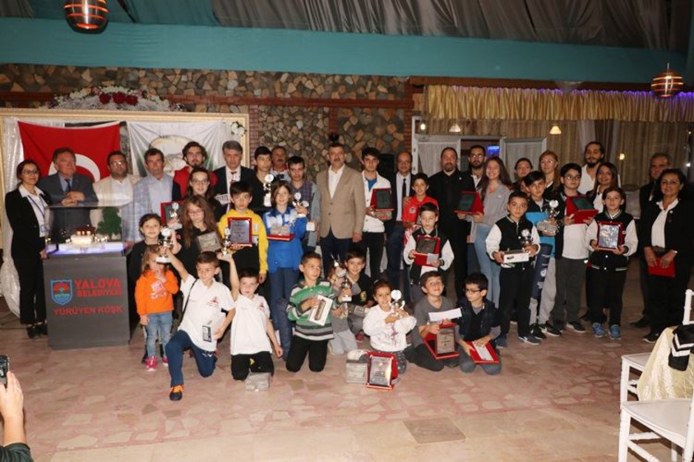 YÜRÜYEN KÖŞK SATRANÇ TURNUVASI SONA ERDİ