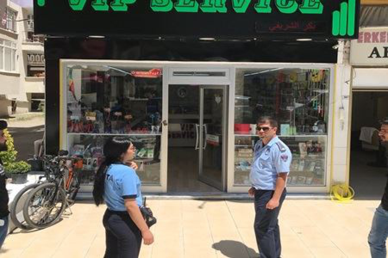 ZABITA EKİPLERİNDEN YABANCI TABELALARA OPERASYON