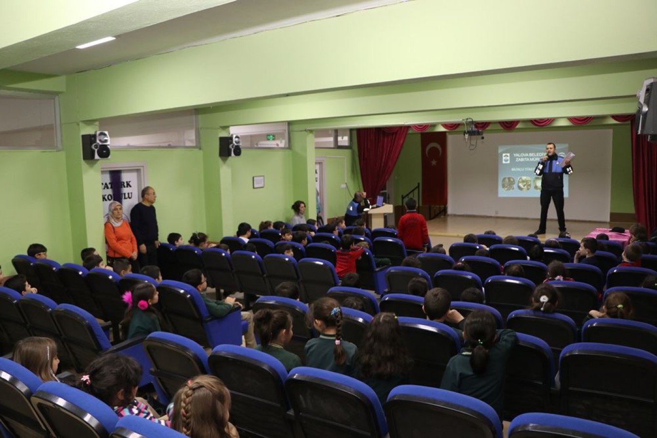 ZABITADAN ÖĞRENCİLERE BİLGİLENDİRME SEMİNERİ